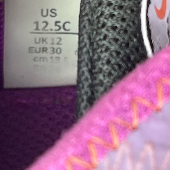 Nike Air Max Girl Running shoes size 12.5C - Picture 7 of 7